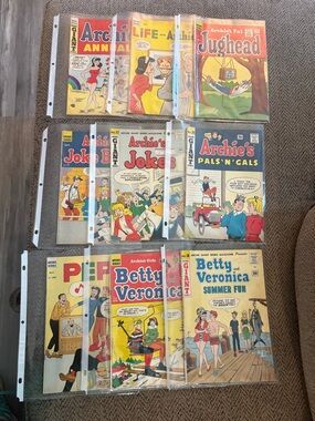 Lot of Archie and friends vintage comics